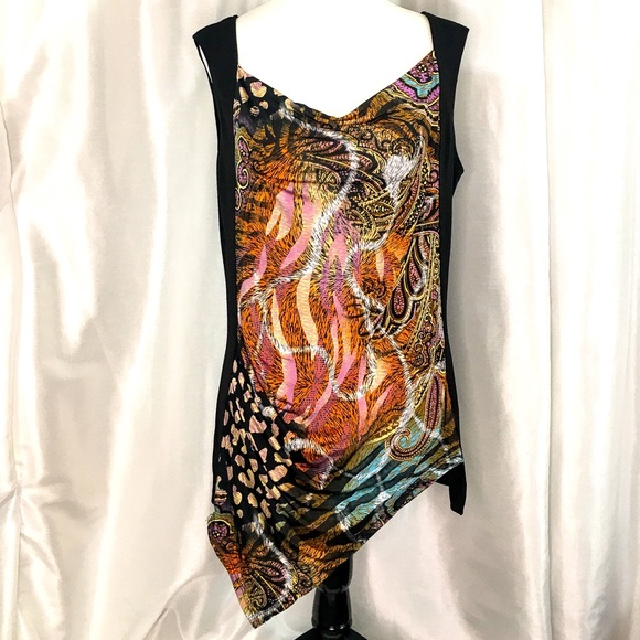 SOFTWORKS Tops - SOFTWORKS colourful art tank top, size Medium.